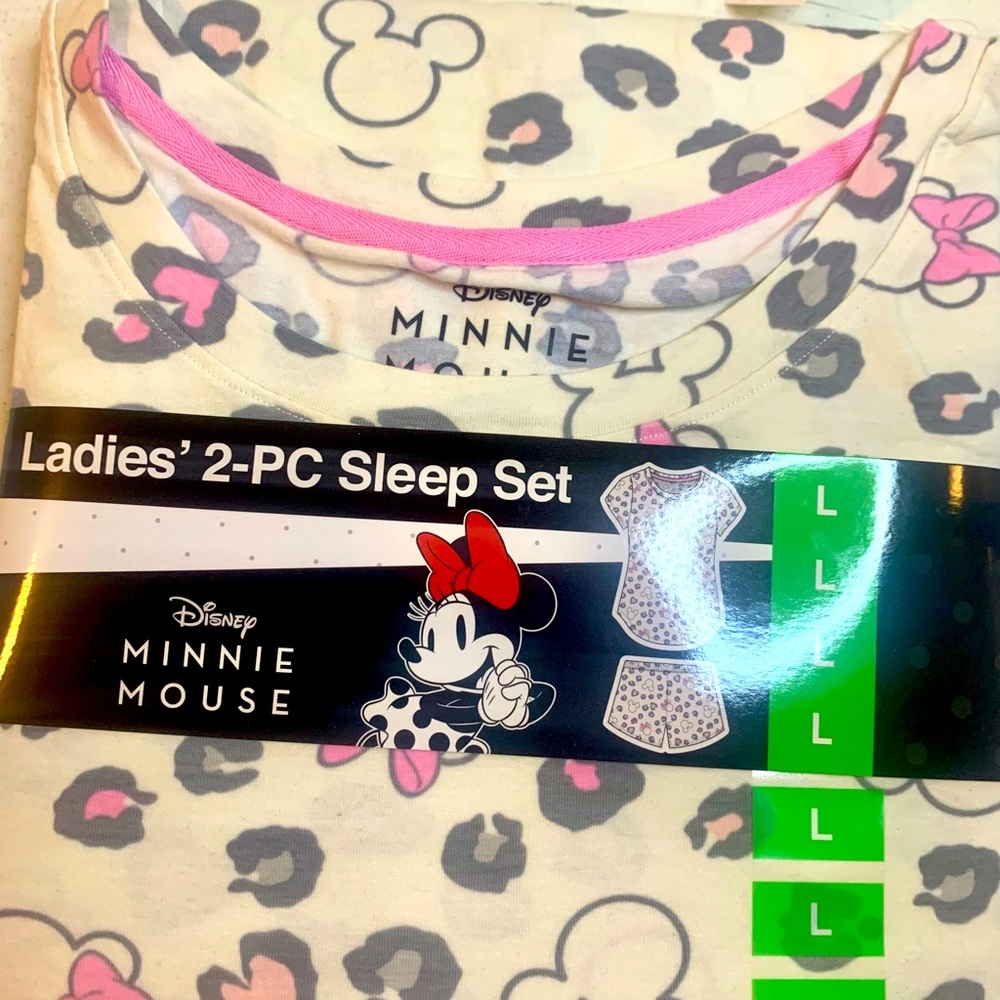 Ladies women’s two piece sleepwear short top, set Disney. Light weight